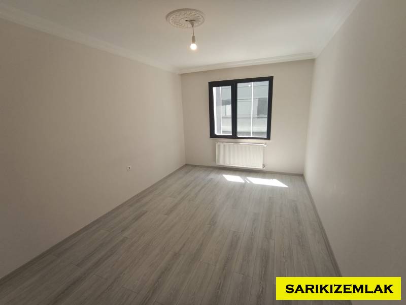 Edremit Akçay Mah`da2+1  Daire. - 4